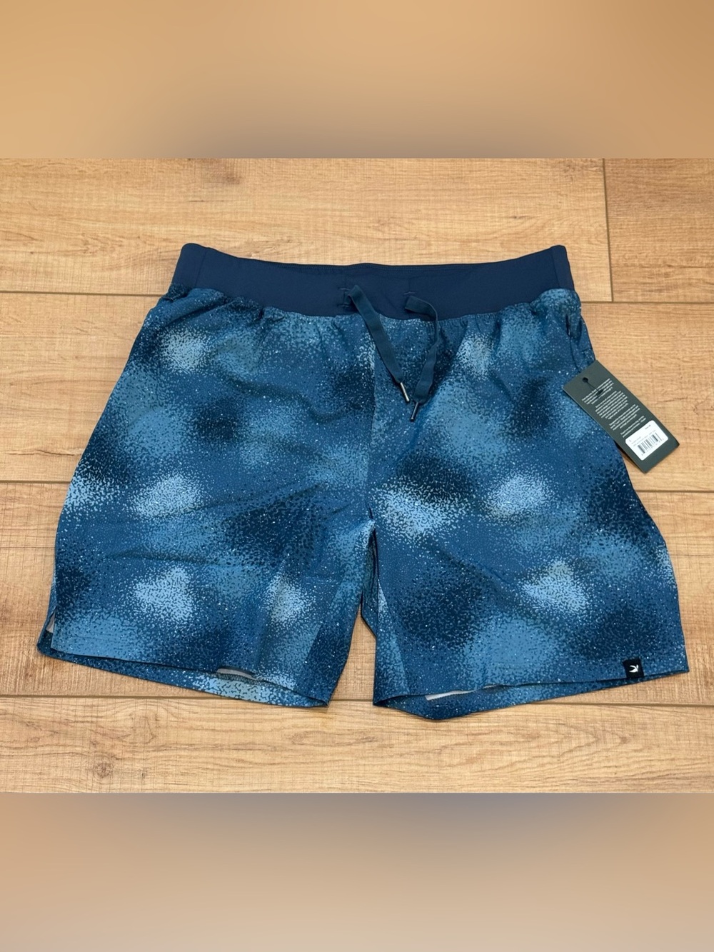 Glyder Acadia Shorts Men’s Large Steel Blue Rusto Print NWT Athletic Performance